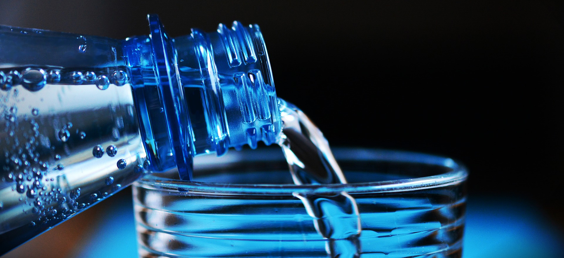 woda butelkowana w podróży | biegunka podróżnych | probiotyk